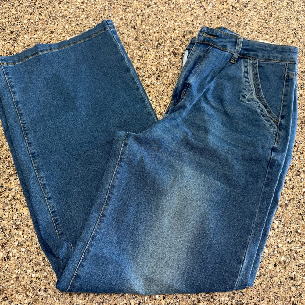 SHEIN Blue Flare & Wide Leg Jeans